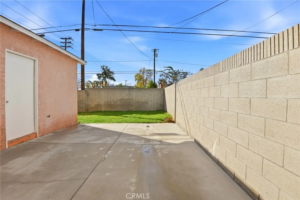 4703 Palo Verde Ave, Lakewood, California 90713 home-pic-30