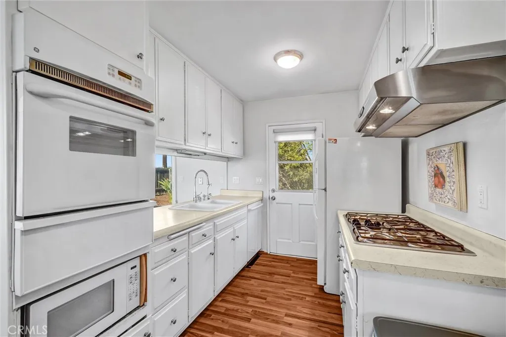 1451 Rolling Hills, Fullerton, California 92835 home-pic-9