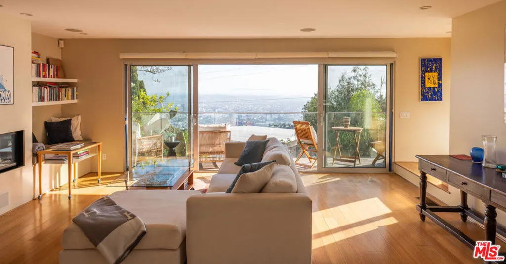 2158 Sunset Plaza Drive, Los Angeles, California 90069 home-pic-2