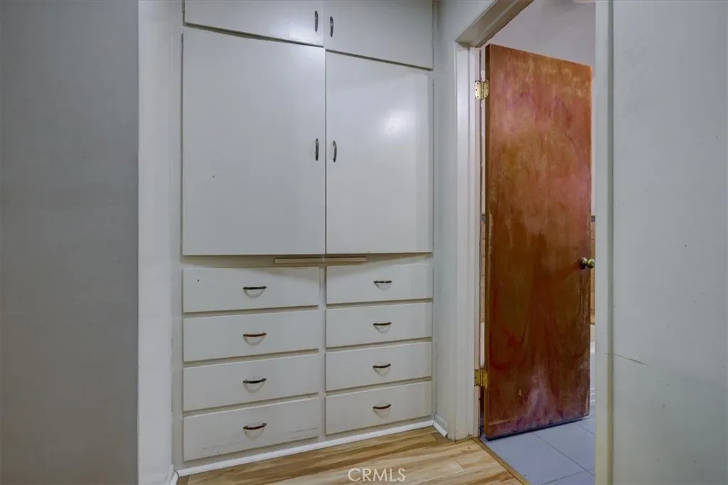 700 E Carson Street E 4, Long Beach, California 90807 home-pic-12