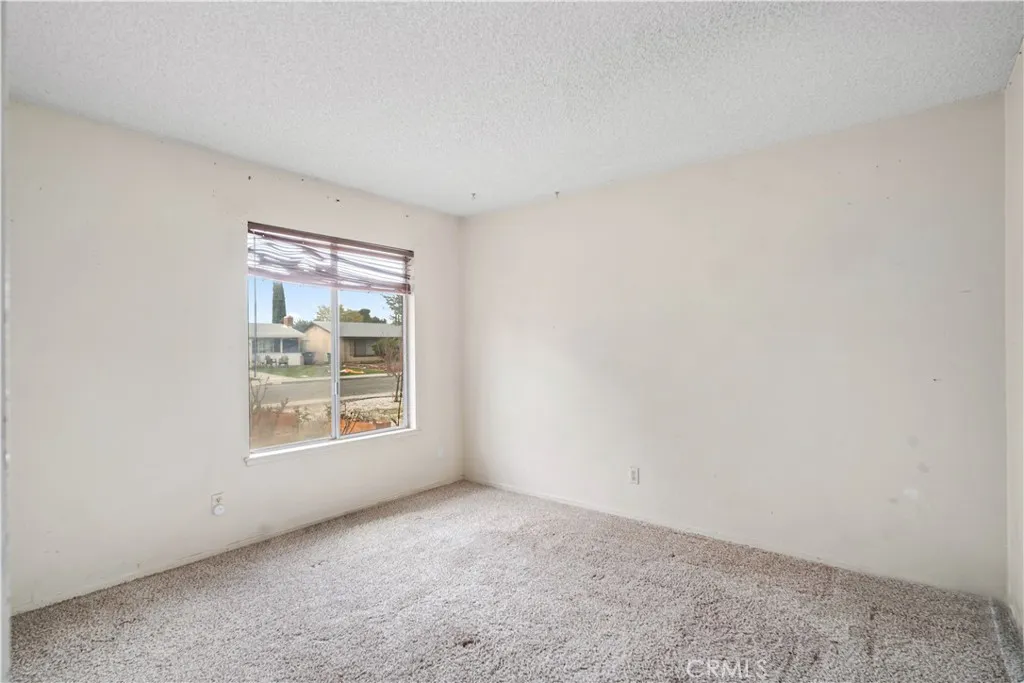 37618 Dalzell, Palmdale, California 93550 home-pic-16