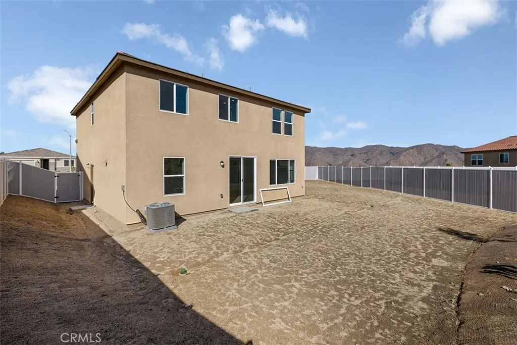 12793 Fuji Circle, Corona, California 92883 home-pic-7