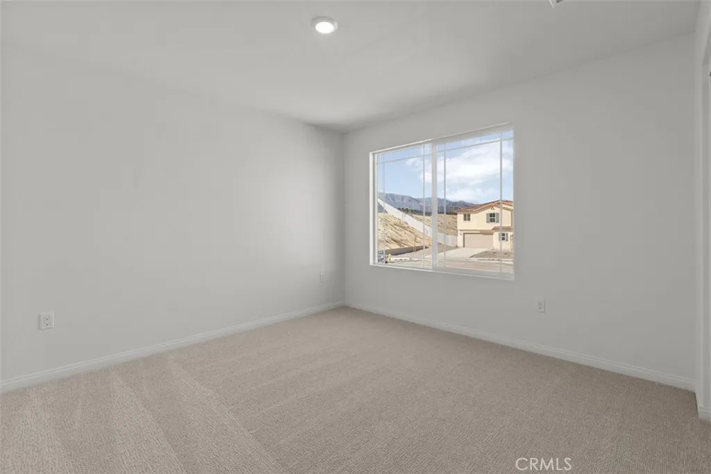 12793 Fuji Circle, Corona, California 92883 home-pic-11
