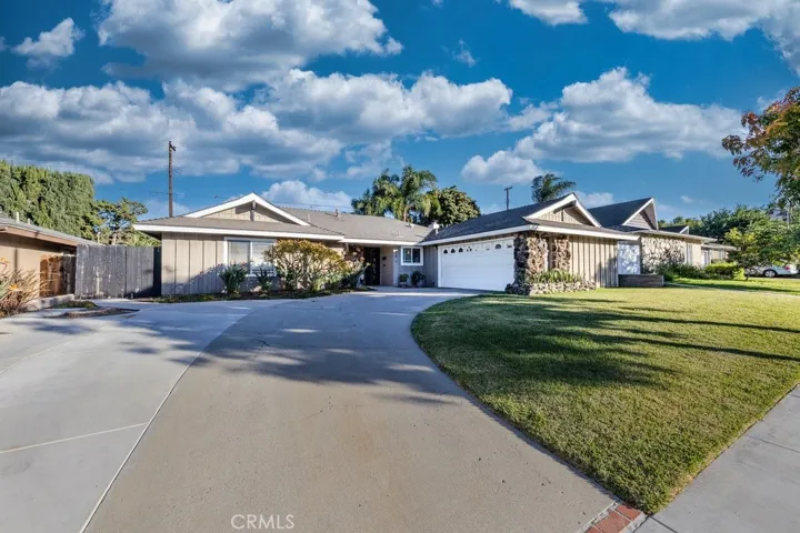 130 N Lohrum, Anaheim Hills, California 92807