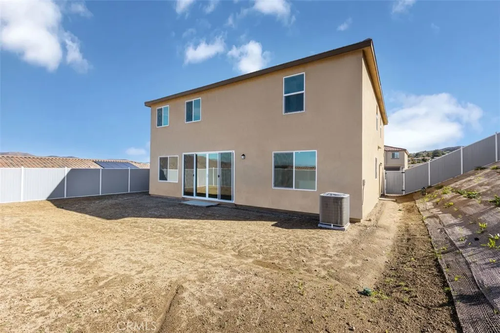 27341 Denali Court, Corona, California 92883 home-pic-3