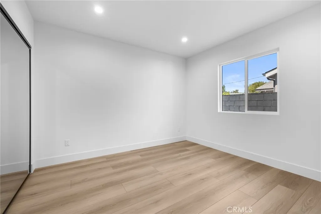 1504 N California, Burbank, California 91505 home-pic-65