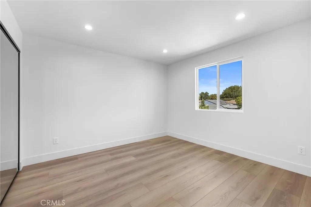 1504 N California, Burbank, California 91505 home-pic-50