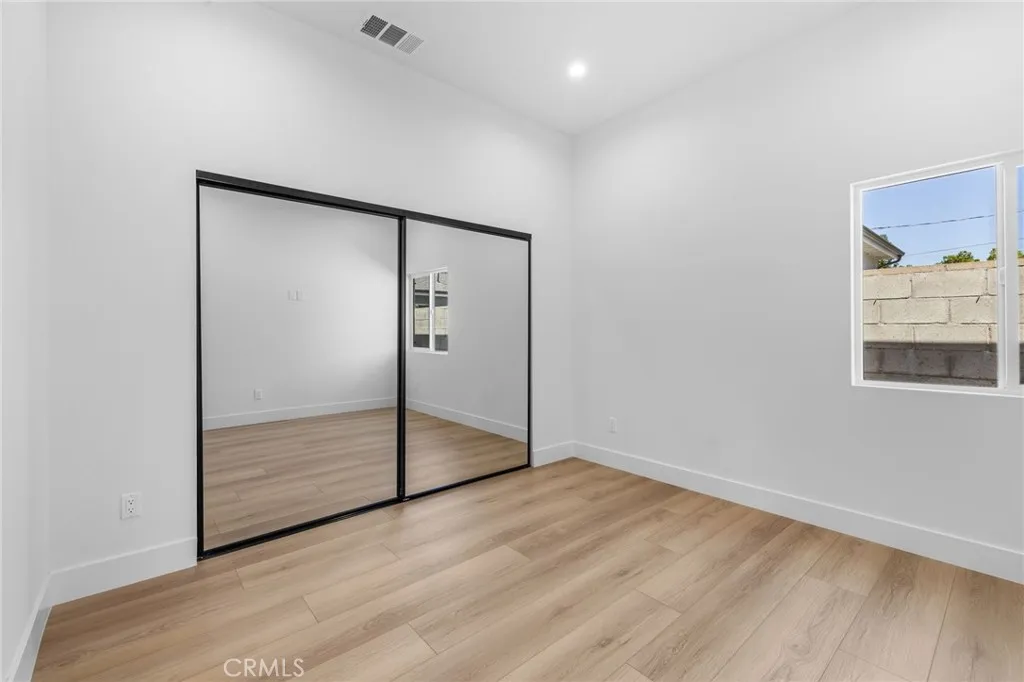 1504 N California, Burbank, California 91505 home-pic-35