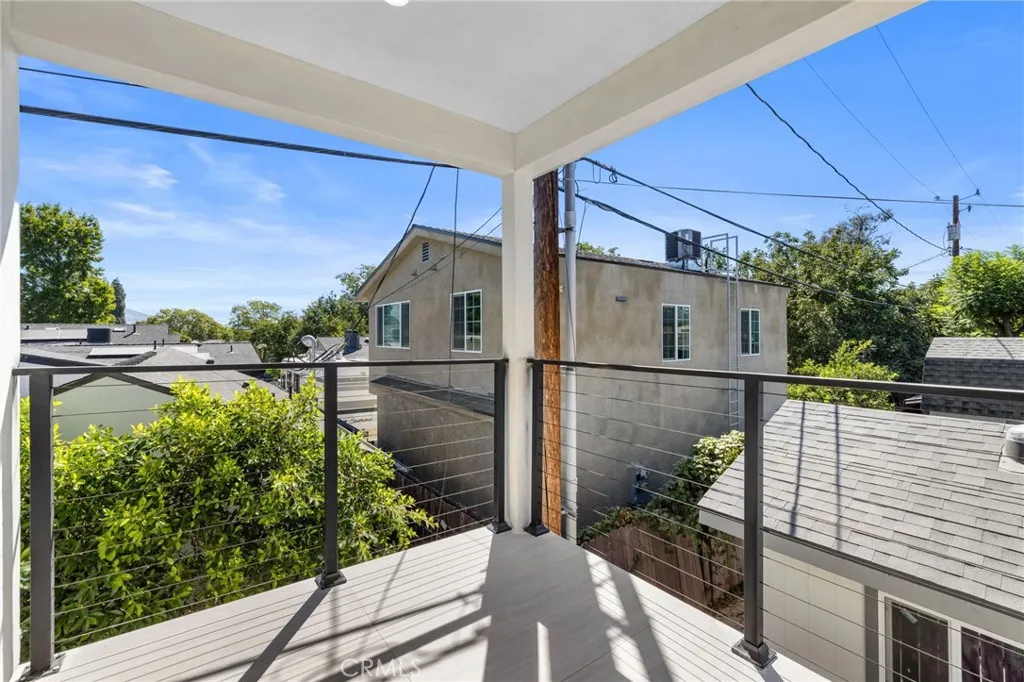 1504 N California, Burbank, California 91505 home-pic-46