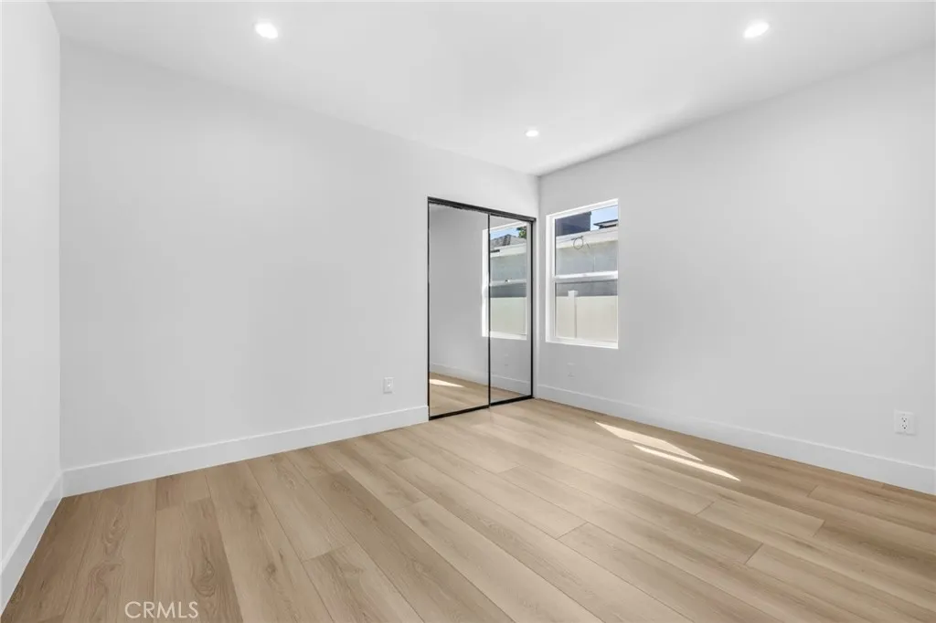 1504 N California, Burbank, California 91505 home-pic-16