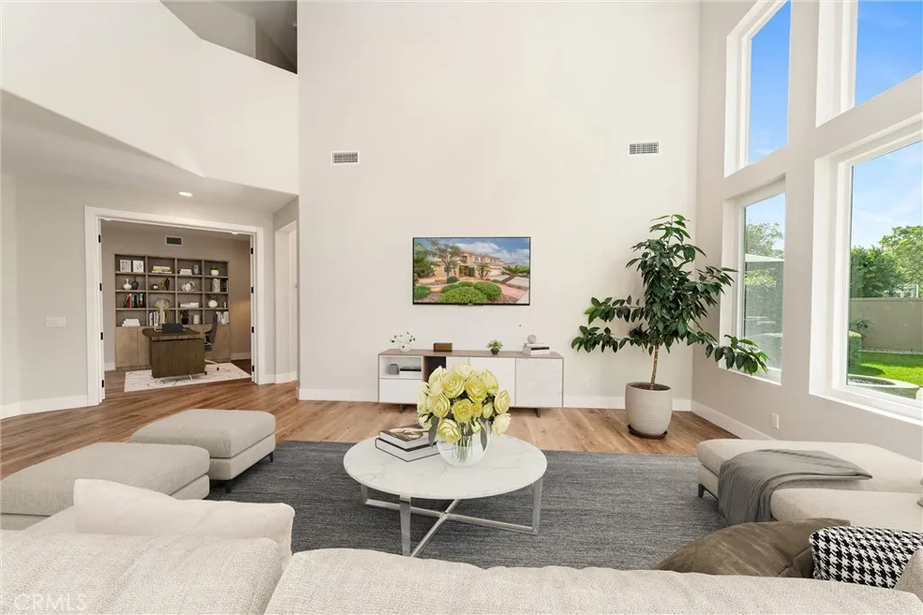 3 Siega, Rancho Santa Margarita, California 92688 home-pic-5