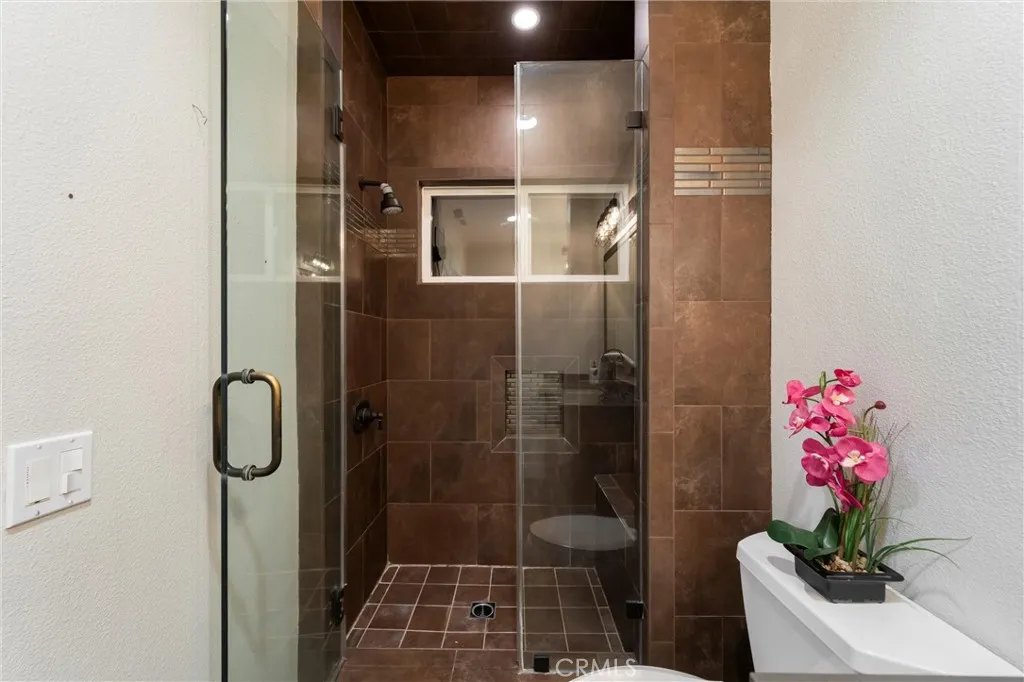 3 Siega, Rancho Santa Margarita, California 92688 home-pic-9