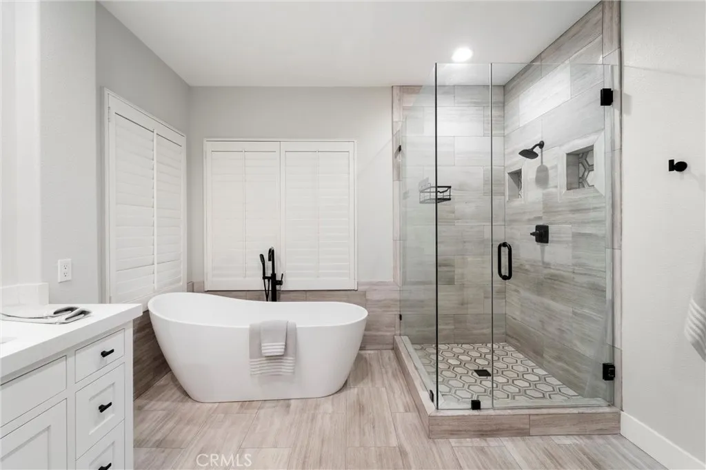 3 Siega, Rancho Santa Margarita, California 92688 home-pic-42