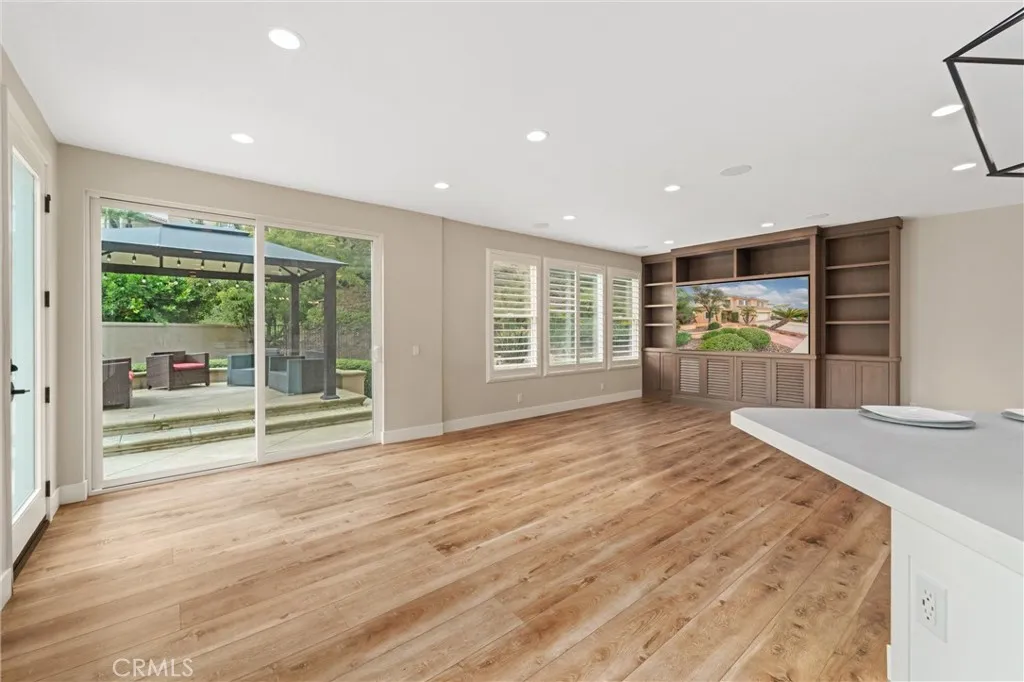 3 Siega, Rancho Santa Margarita, California 92688 home-pic-25