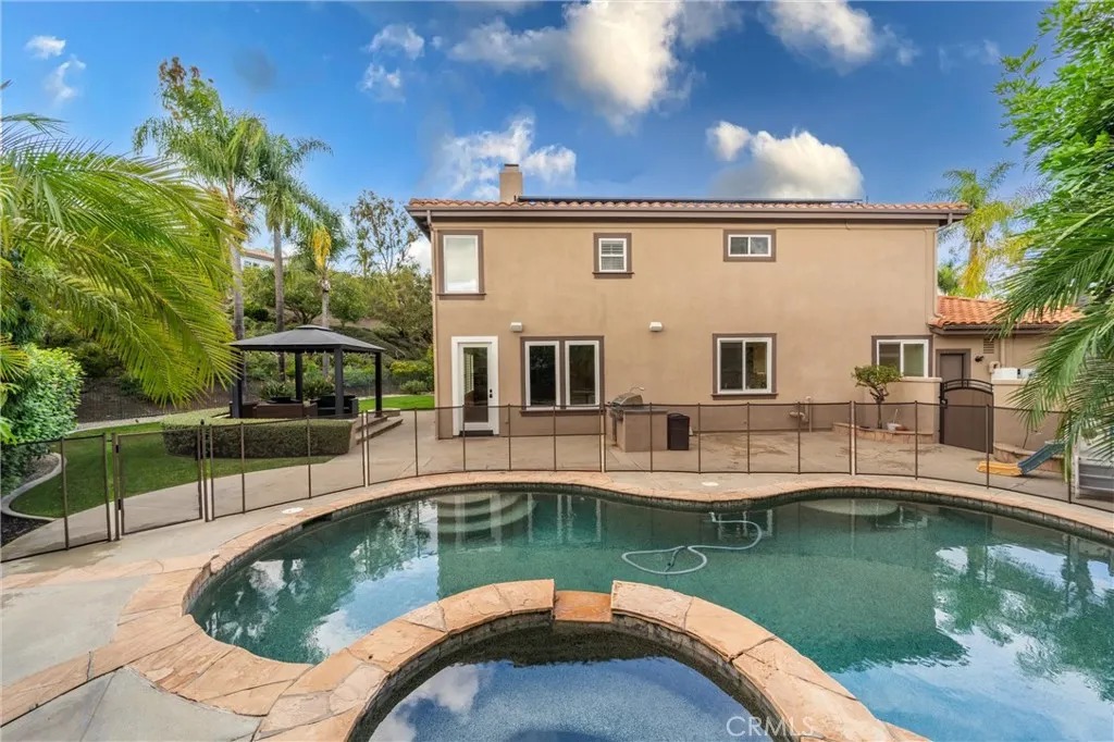 3 Siega, Rancho Santa Margarita, California 92688 home-pic-18