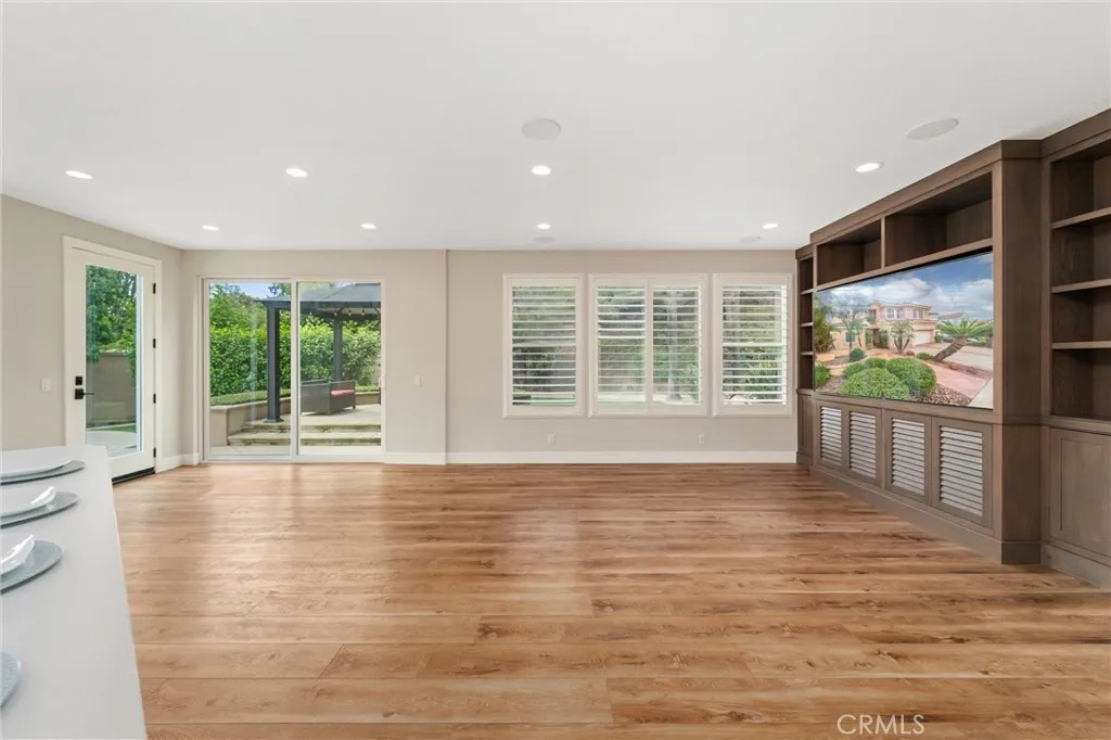 3 Siega, Rancho Santa Margarita, California 92688 home-pic-24