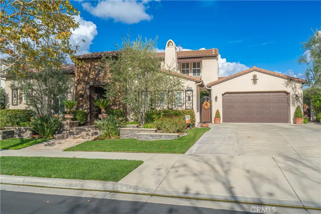 26524 Valley Oak Lane, Valencia, California 91381 home-pic-70