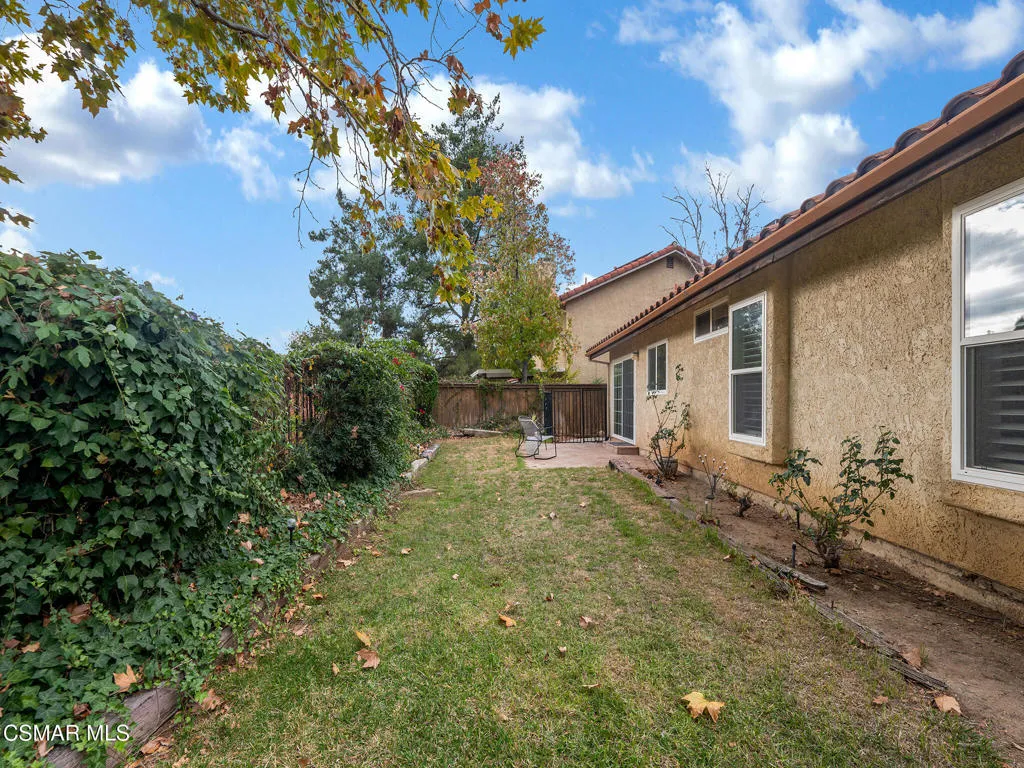 1244 Heatherview Drive, Oak Park, California 91377 home-pic-27