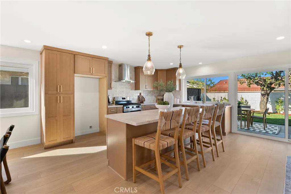 4589 Almond Avenue, Seal Beach, California 90740 home-pic-29