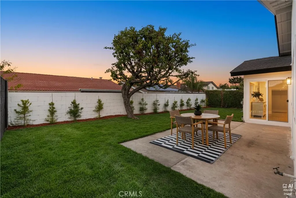 4589 Almond Avenue, Seal Beach, California 90740 home-pic-21