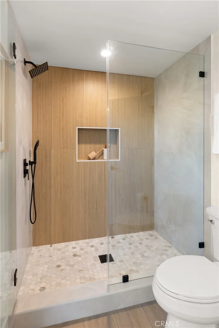 4589 Almond Avenue, Seal Beach, California 90740 home-pic-13