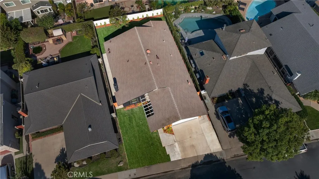 4589 Almond Avenue, Seal Beach, California 90740 home-pic-32