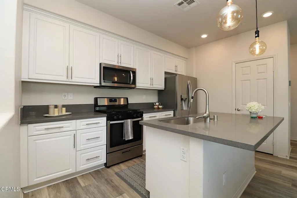 24847 Whaler Way, Harbor City, California 90710 home-pic-8