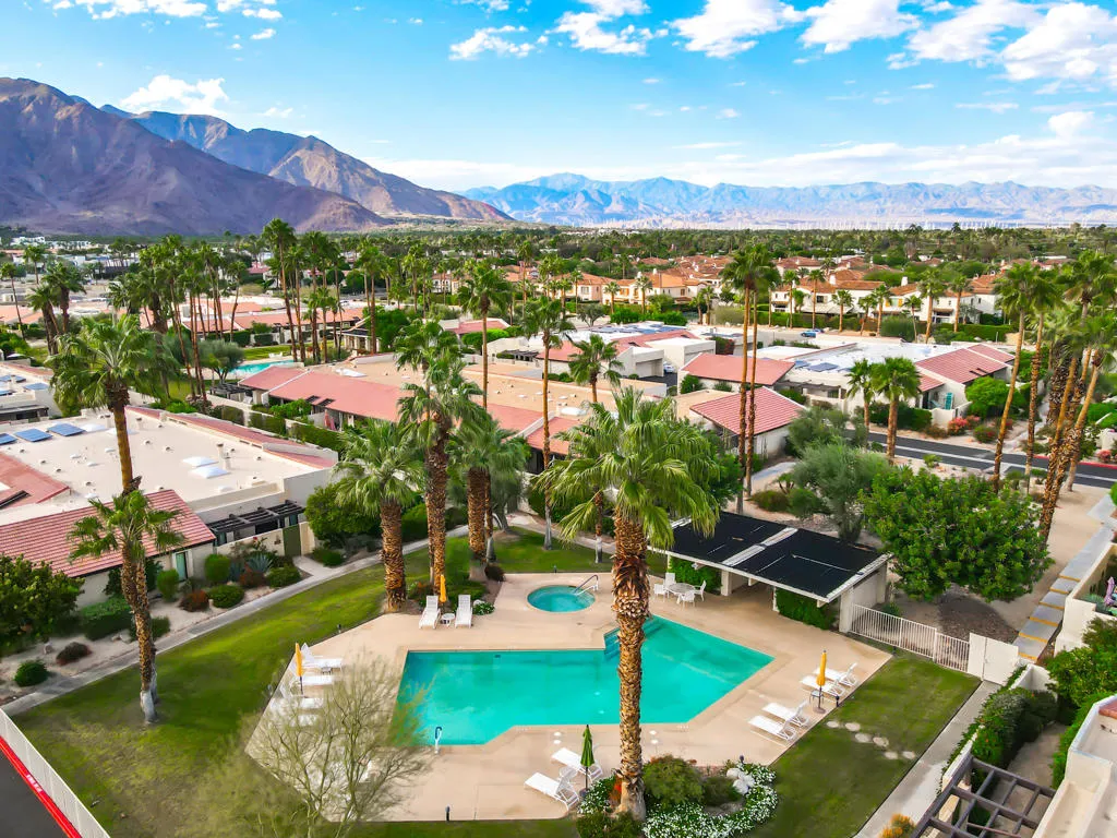 1384 E Andreas Road, Palm Springs, California 92262 home-pic-44