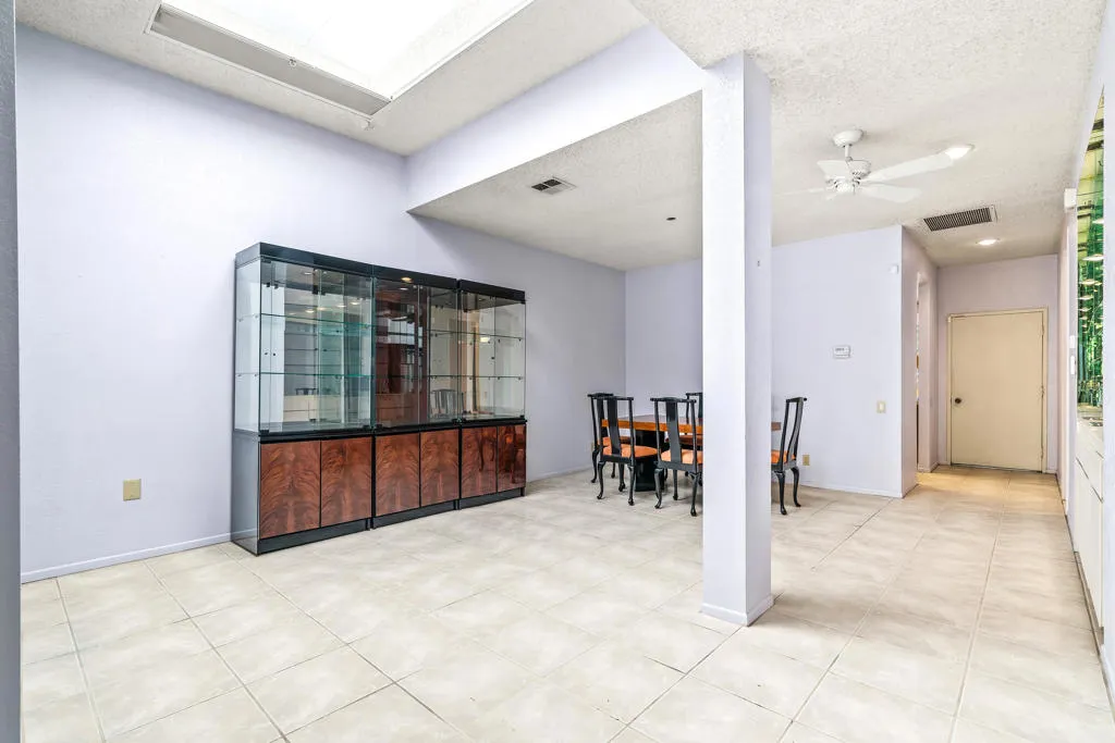 1384 E Andreas Road, Palm Springs, California 92262 home-pic-12