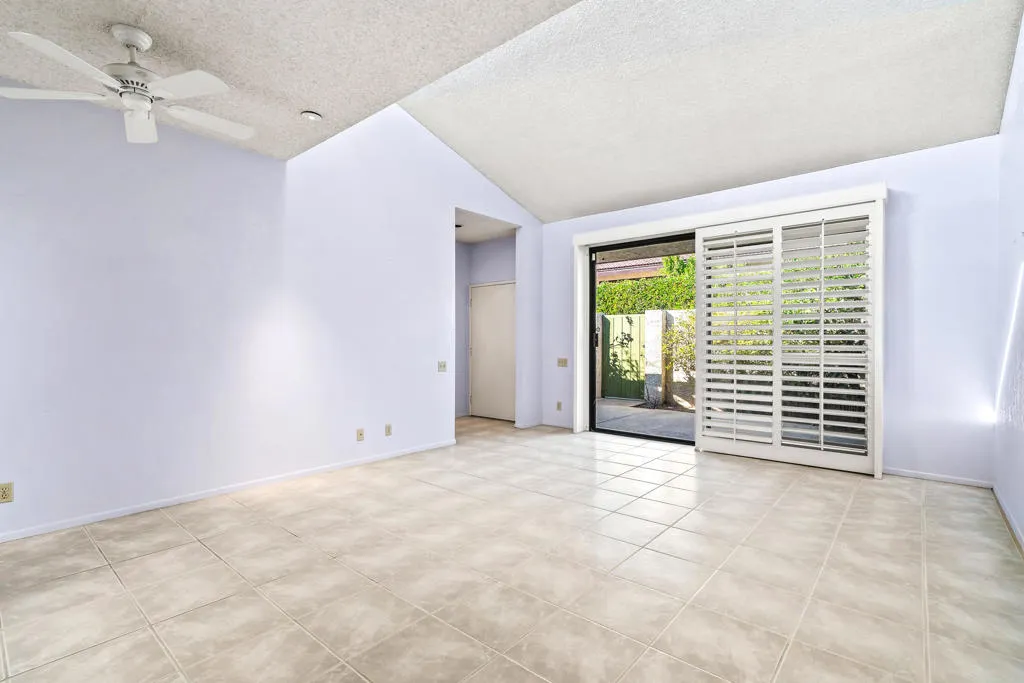 1384 E Andreas Road, Palm Springs, California 92262 home-pic-11
