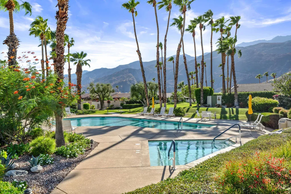 1384 E Andreas Road, Palm Springs, California 92262 home-pic-39
