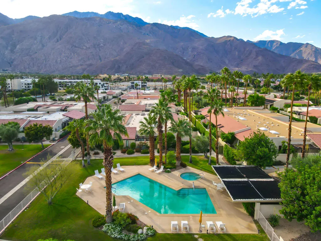 1384 E Andreas Road, Palm Springs, California 92262 home-pic-45