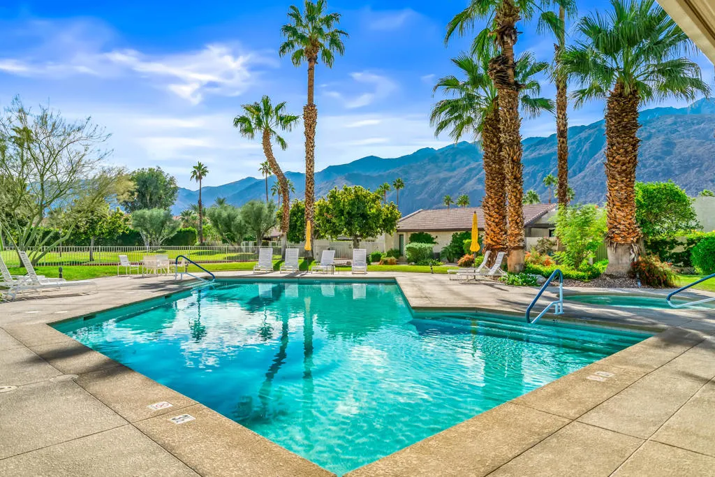 1384 E Andreas Road, Palm Springs, California 92262 home-pic-37
