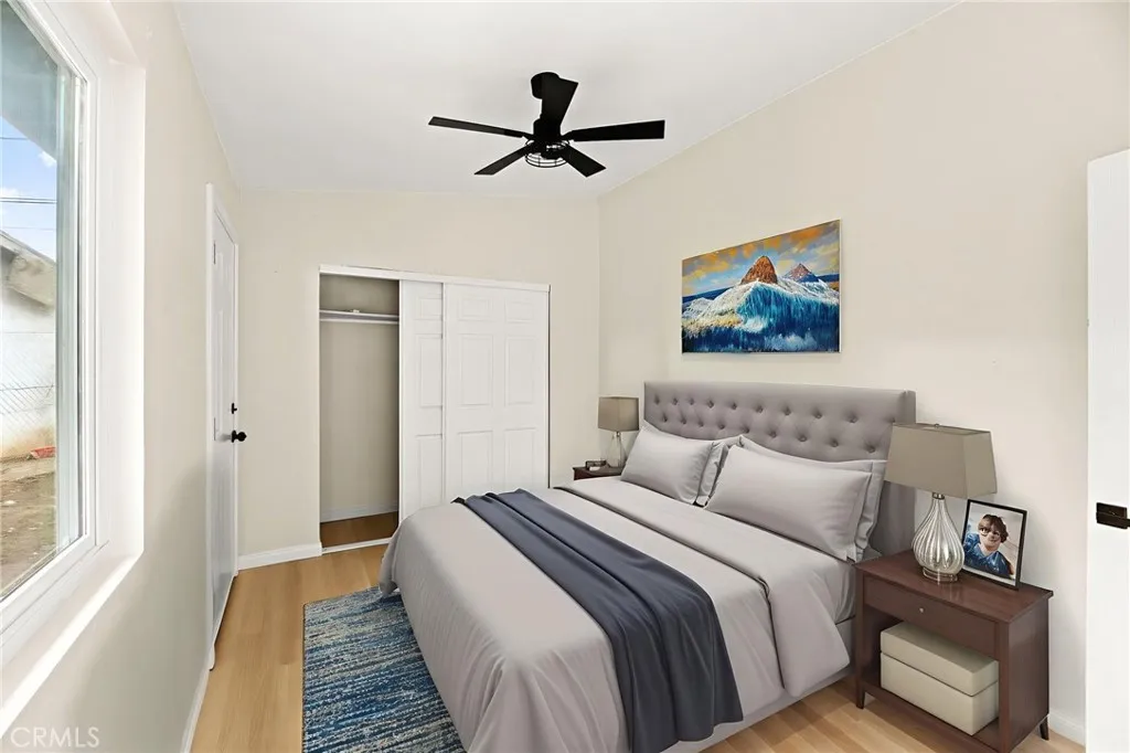 300 Diana, Perris, California 92570 home-pic-8