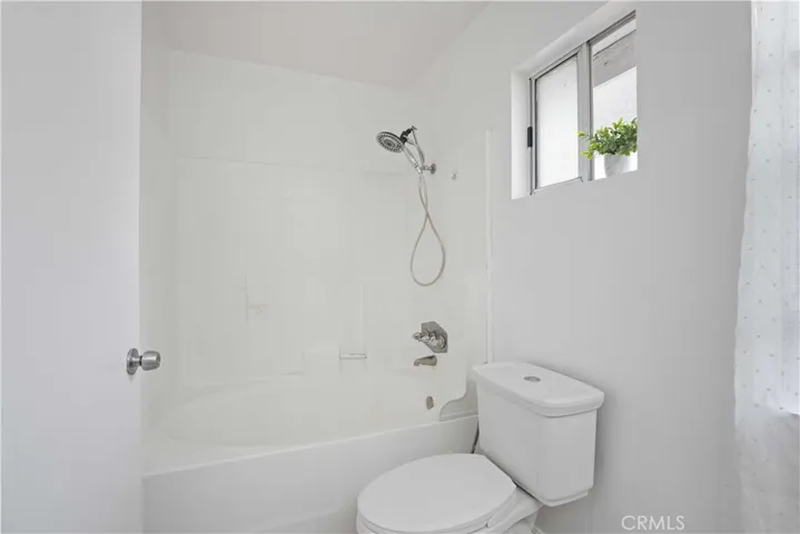 19829 Terri Drive, Canyon Country, California 91351
