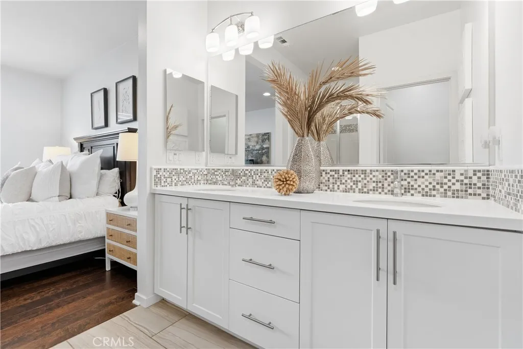 33 Hoya Street, Rancho Mission Viejo, California 92694 home-pic-12