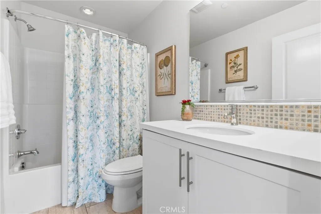 33 Hoya Street, Rancho Mission Viejo, California 92694 home-pic-17