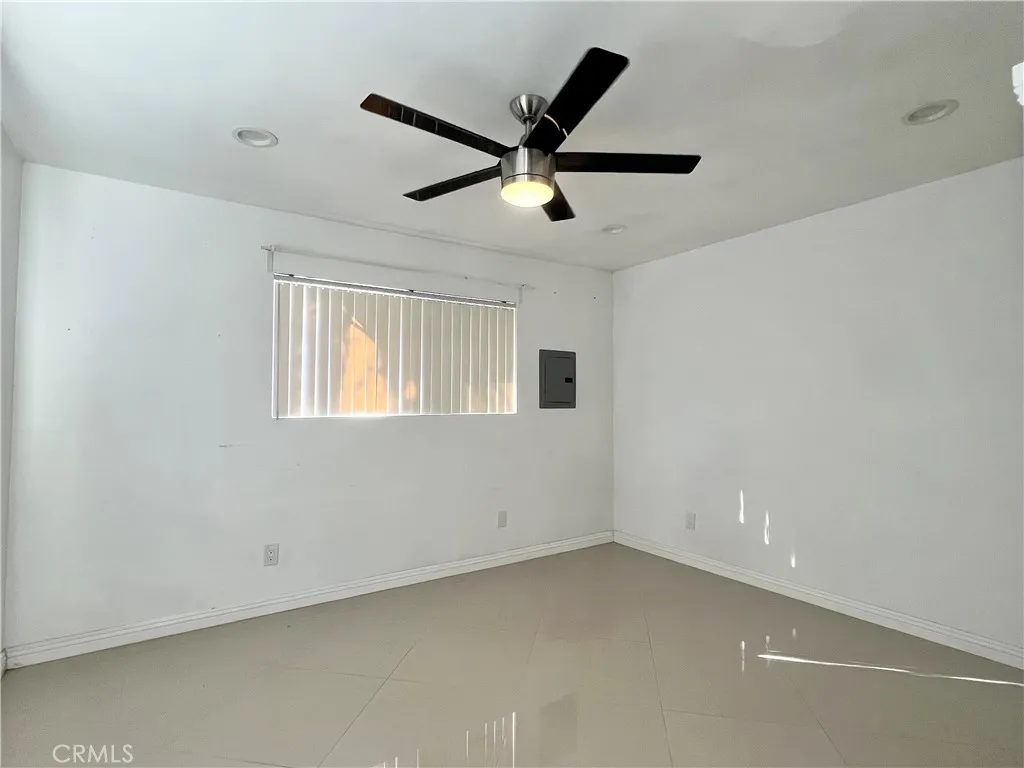 8747 Longwood, San Diego, California 92126 home-pic-18