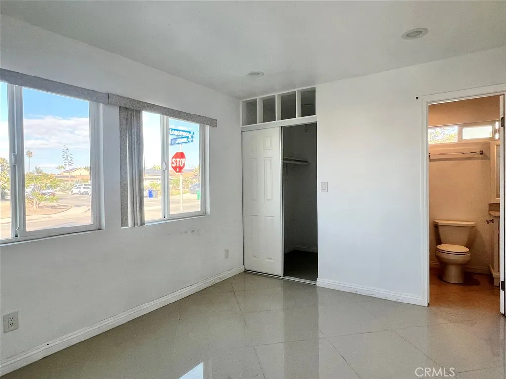 8747 Longwood, San Diego, California 92126 home-pic-1