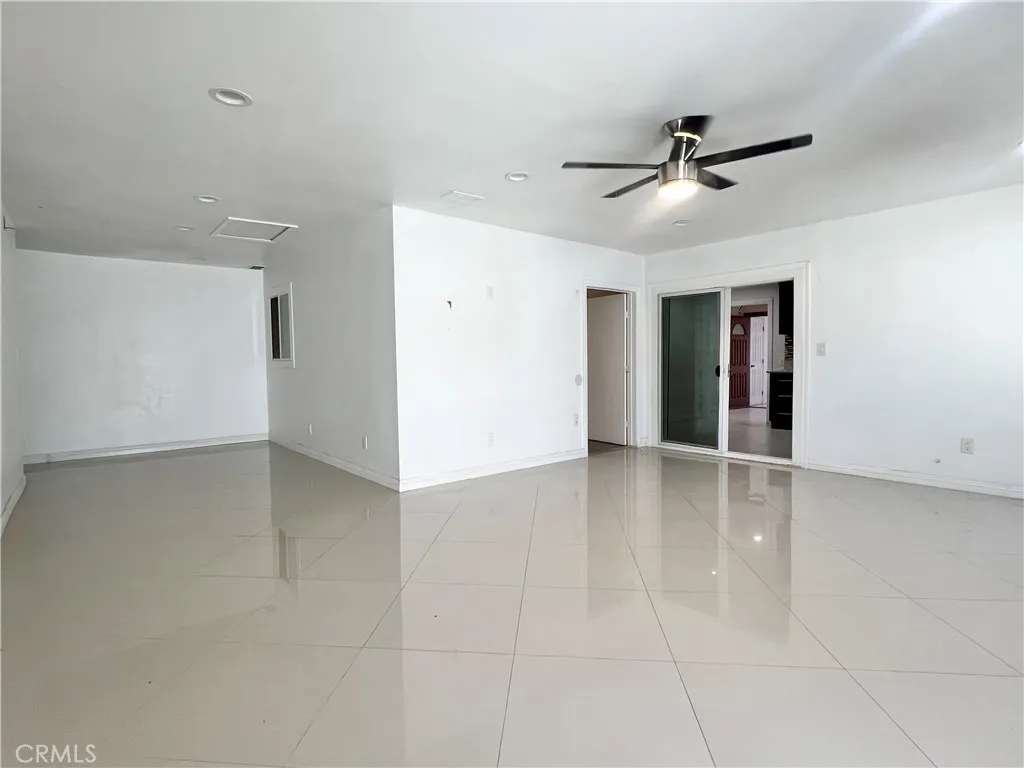 8747 Longwood, San Diego, California 92126 home-pic-16