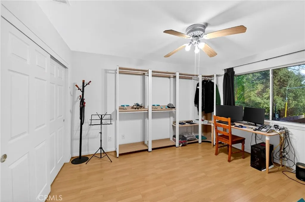 2629 Altura Avenue, La Crescenta, California 91214 home-pic-20