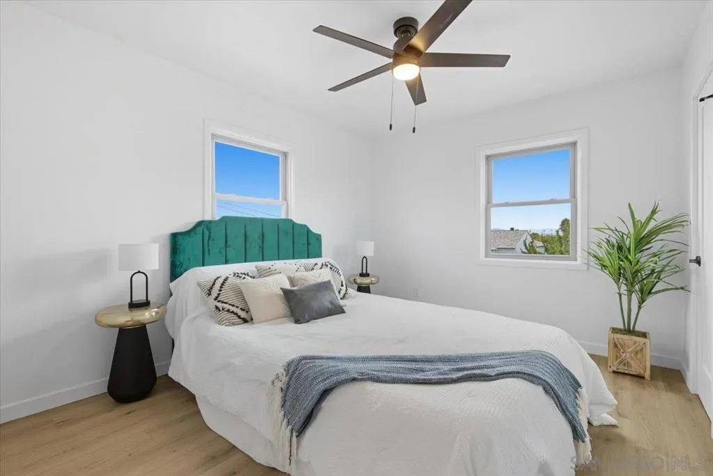 4352 Athens St, San Diego, California 92115 home-pic-12