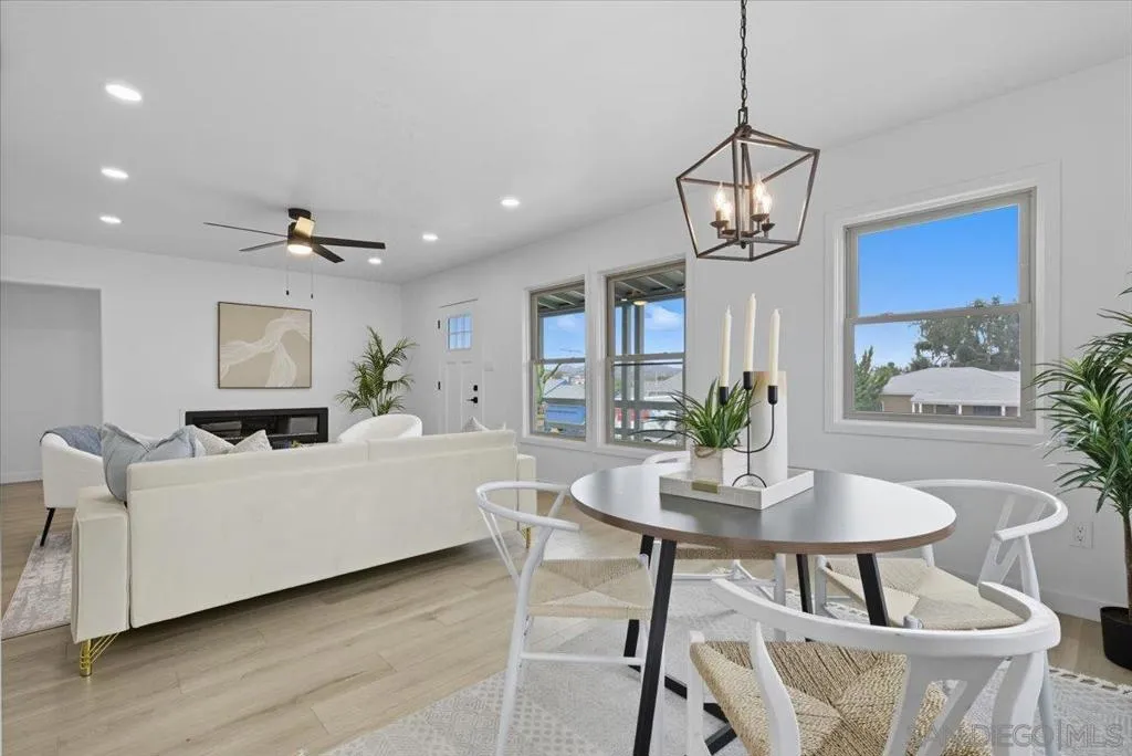 4352 Athens St, San Diego, California 92115 home-pic-18