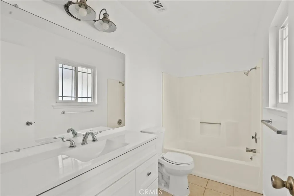 10115 E Avenue S10, Littlerock, California 93543 home-pic-13