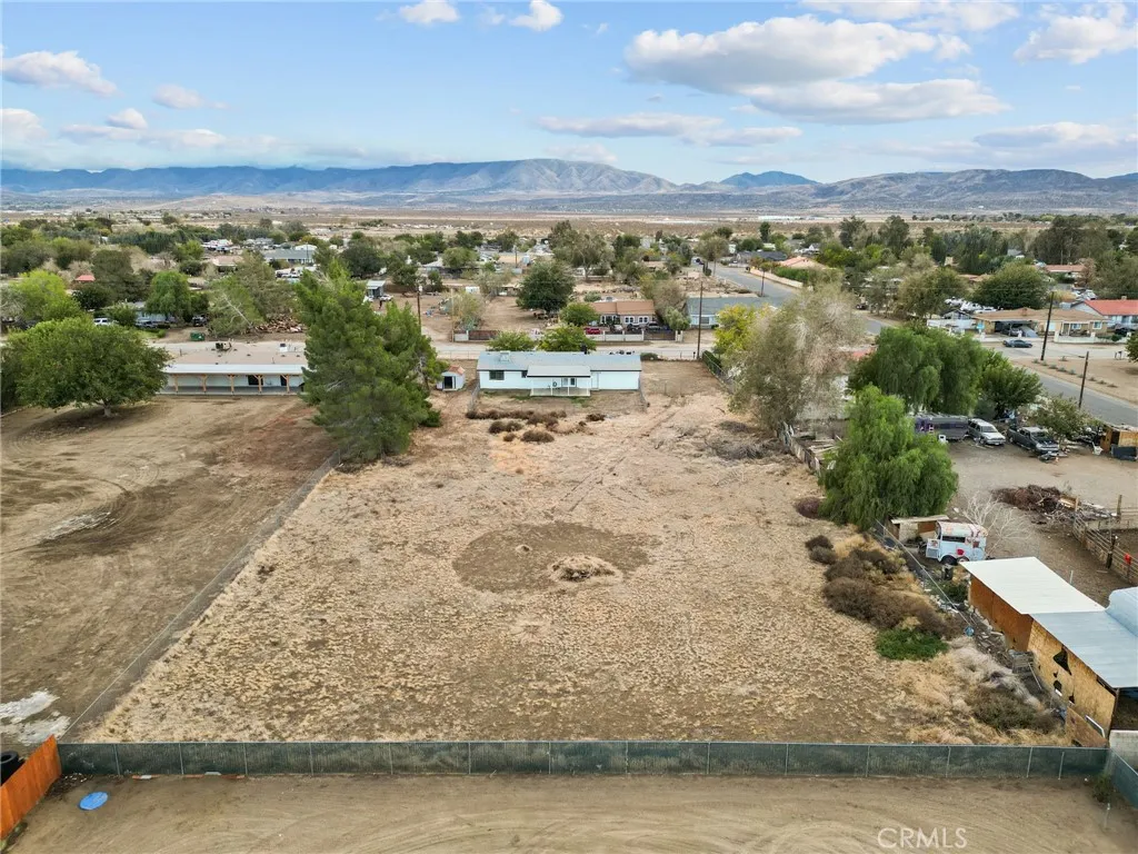 10115 E Avenue S10, Littlerock, California 93543 home-pic-2