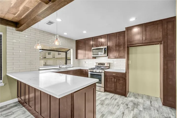 1700 W Cerritos 144, Anaheim, California 92804