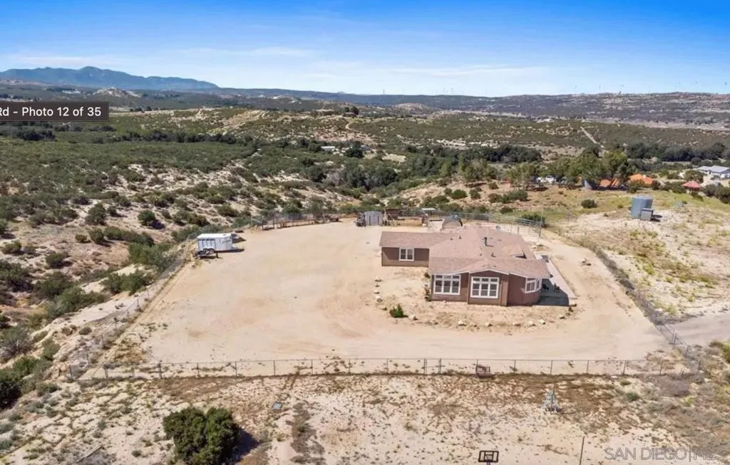 39201 Opalocka Road, Boulevard, California 91905 home-pic-1