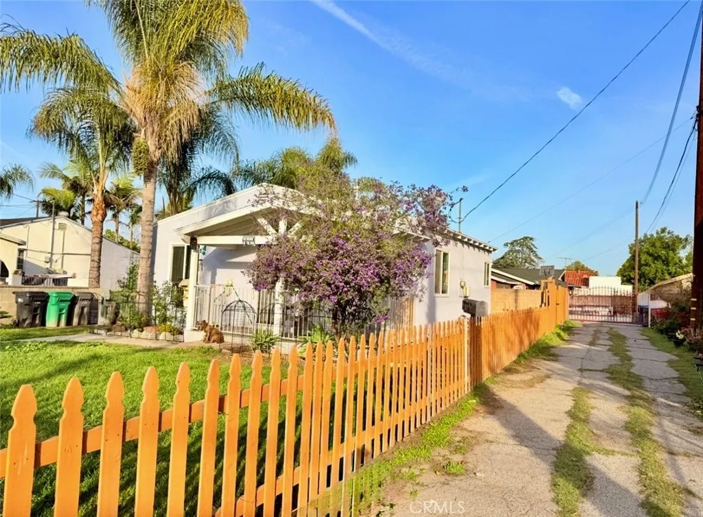 3537 Maine Avenue, Baldwin Park, California 91706 home-pic-12