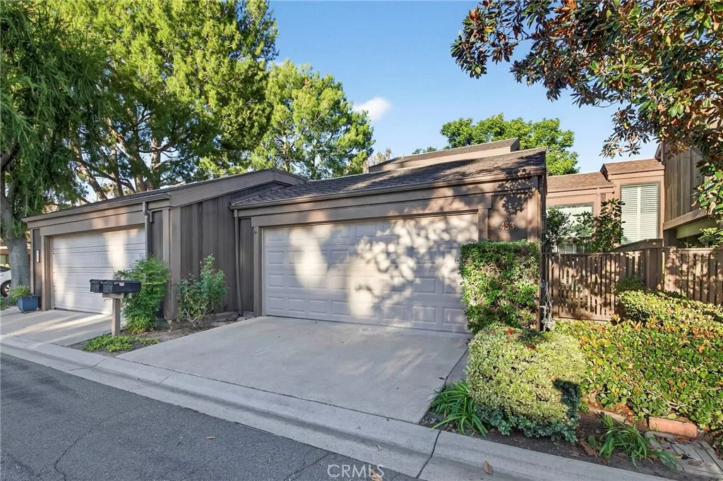 453 Pinehurst Court, Fullerton, California 92835 home-pic-1