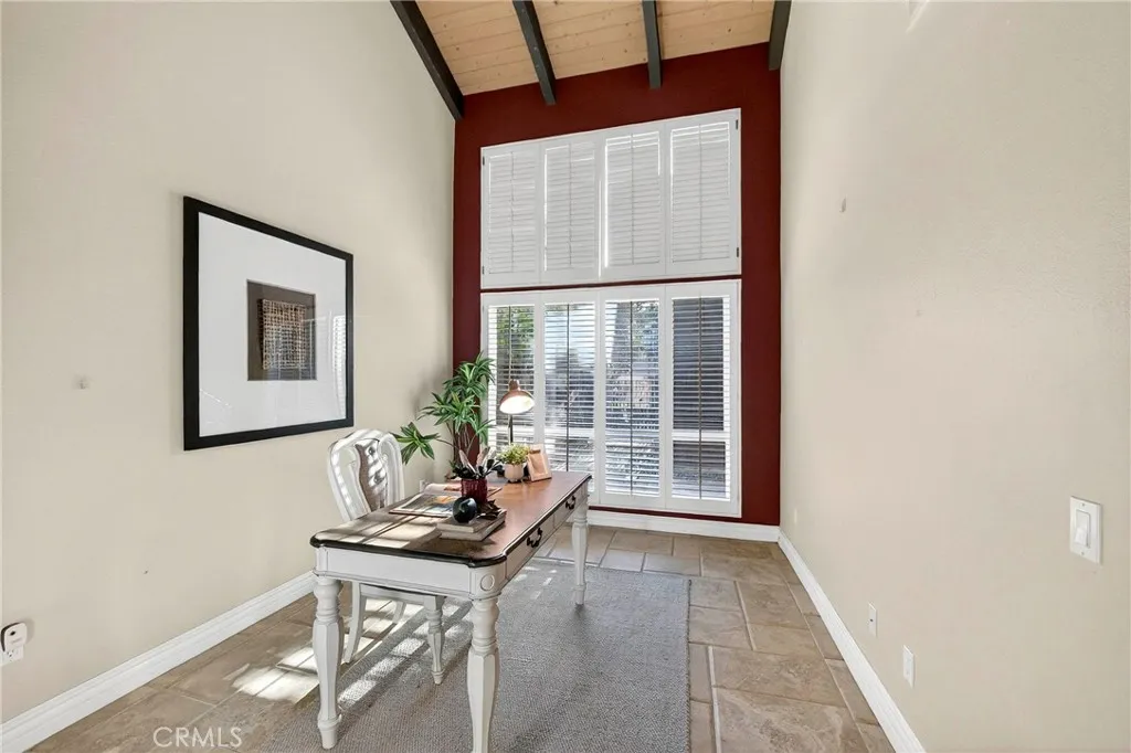 453 Pinehurst Court, Fullerton, California 92835 home-pic-15
